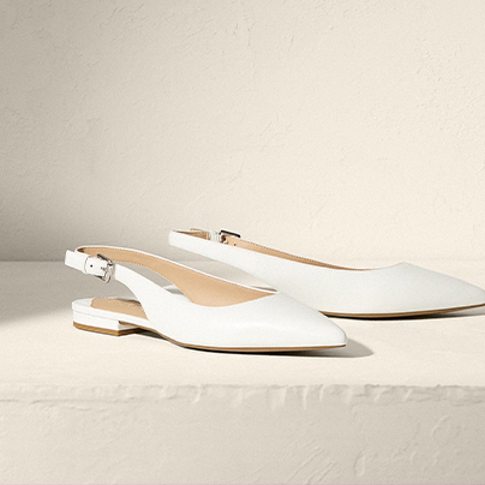 Flats & Loafers